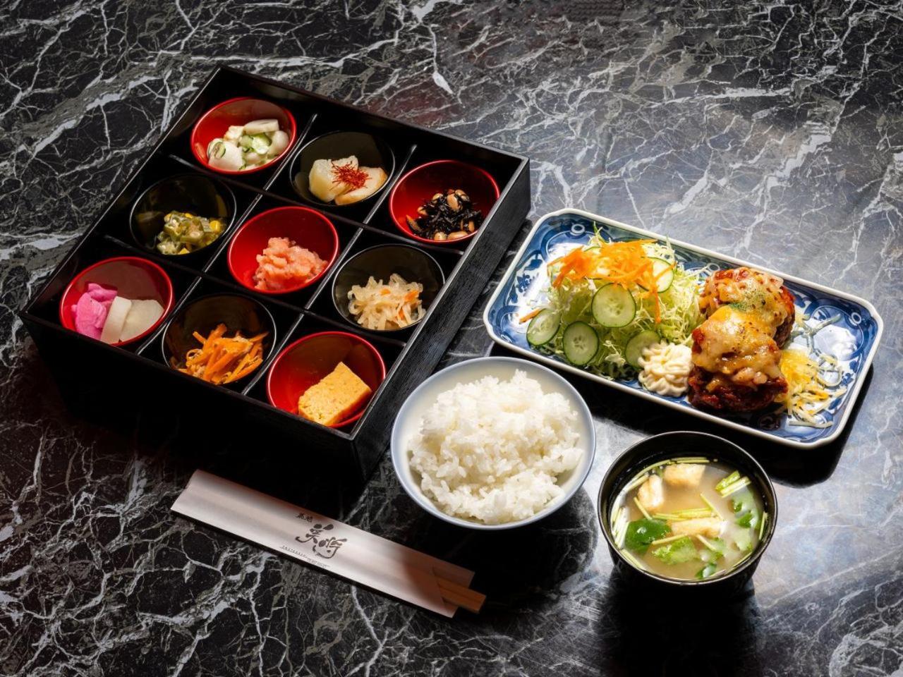 Apa Hotel Tsukiji Ekiminami Tokió Kültér fotó