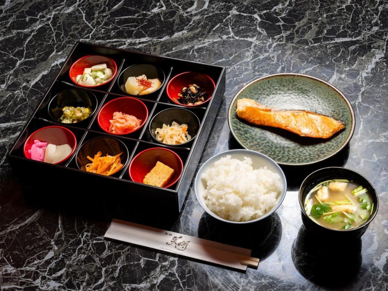 Apa Hotel Tsukiji Ekiminami Tokió Kültér fotó